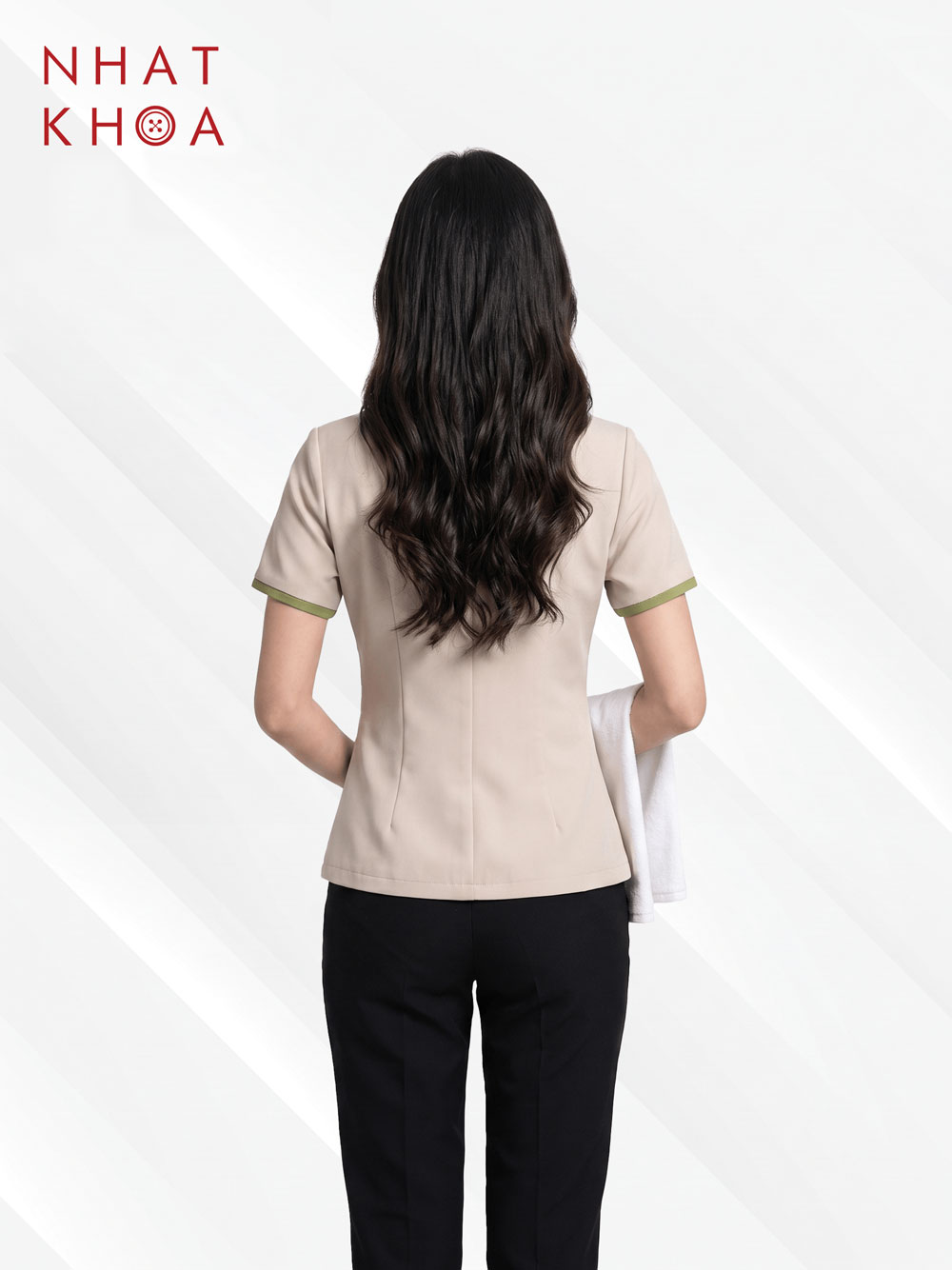 Áo Đồng Phục Tạp Vụ Kem Phối Viền Xanh - Ảnh 2