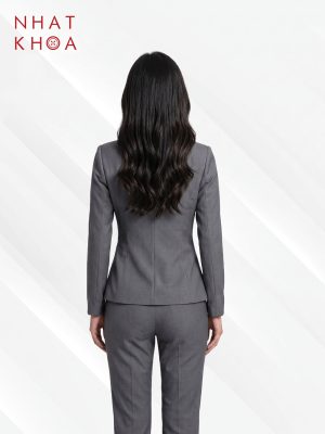 Alternative view of Đồng Phục Ngân Hàng Vest Nữ Xám Phối Viền Đỏ Hoa Hồng