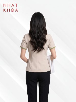 Alternative view of Áo Đồng Phục Tạp Vụ Kem Phối Viền Xanh